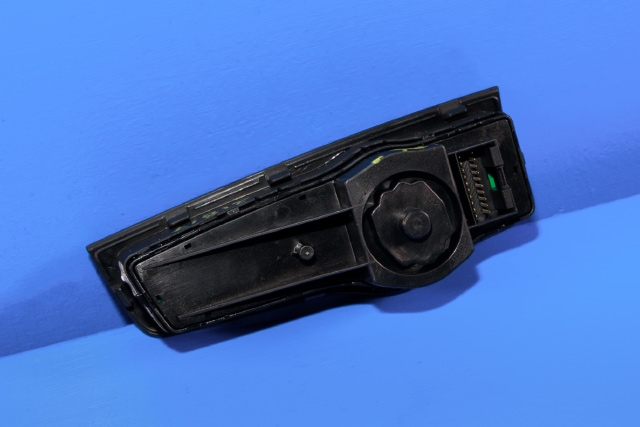 Bryter lys til Hyundai i40 2012-2017 (HYUNDAI|93300-3Z200|)