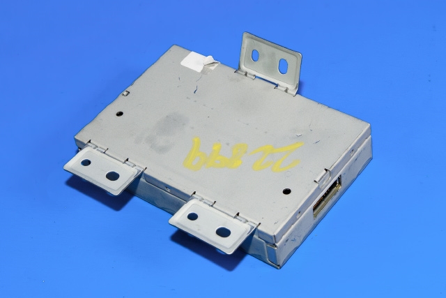 Bilstereo diverse til Mercedes E-Klasse, Coupe/Cab 2009-2013 (Fase 1) (C207) (C207) (MERCEDES|A 204 900 93 01|)