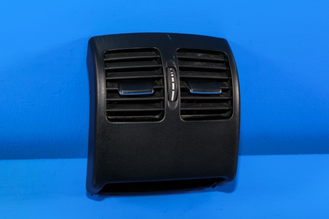Dashbord friskluftdyse til Mercedes E-Klasse, Coupe/Cab, 2009-2013 (Fase 1) (C207) (C207) (MERCEDES|A 204 830 09 54)