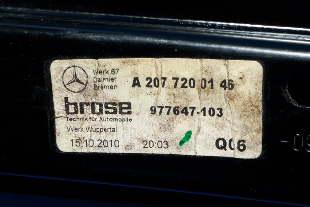 Ruteheis venstre til Mercedes E-Klasse, Coupe/Cab 2009-2013 (Fase 1) (C207) (C207) (MERCEDES|A 207 820 03 42|)
