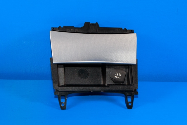 Dashbord askebeger til Mercedes E-Klasse, Coupe/Cab 2009-2013 (Fase 1) (C207) (C207) (MERCEDES|A 204 680 13 50|)