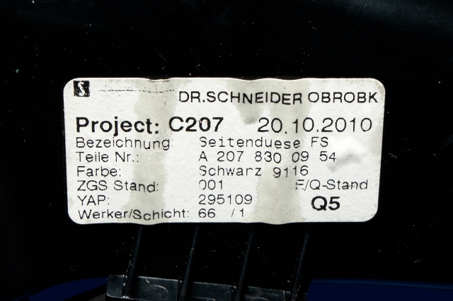 Dashbord friskluftdyse venstre til Mercedes E-Klasse, Coupe/Cab 2009-2013 (Fase 1) (C207) (C207) (MERCEDES|A 207 830 09 54|)