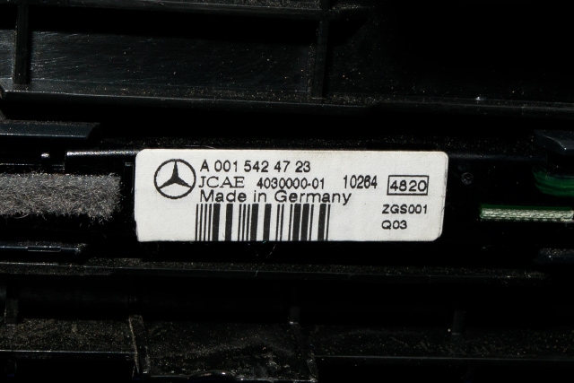 Instrument diverse til Mercedes E-Klasse, Coupe/Cab 2009-2013 (Fase 1) (C207) (C207) (MERCEDES|A 001 542 47 23|)