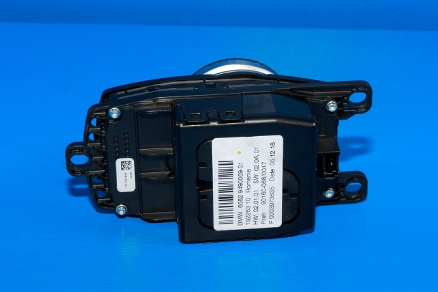 Bilstereo navigasjon betjeningspanel til BMW i3 2013-2022  (BMW|9 490 069|)