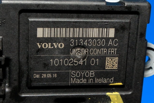 Styreenhet dør høyre foran til Volvo XC60 2014-2017 (Type I, Fase 2) (VOLVO|31343030 AC|)