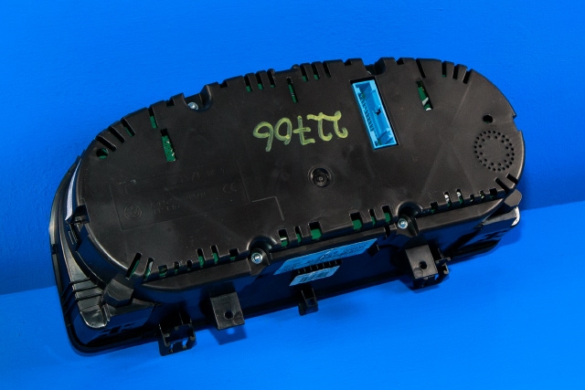 Instrumentpanel til VW Caddy 2015-2020 (Type III, Fase 3)  (VAG|2K5 920 876 F|)