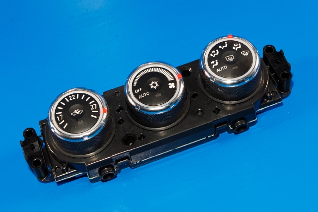 Varmeapparat betjening til Mitsubishi ASX, 2010-2019  (MITSUBISHI|7820A115XC)