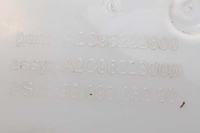 Spylertank foran til Peugeot Expert 2016-->> (Type III) (A2C96222600|)