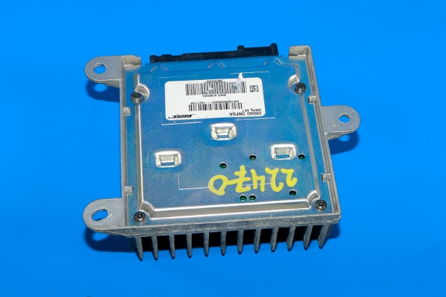Bilstereo forsterker til Nissan Leaf 2011-2017 (Type I) (NISSAN|28060-3NF0A|)