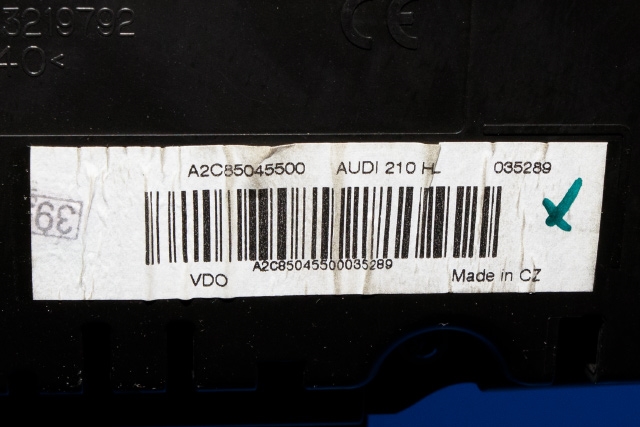 Instrumentpanel til Audi A1 2010-2014 (Type I, Fase 1)  (VAG|8X0 920 930 M|)