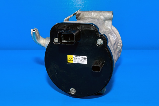 Aircondition kompressor hybrid til Toyota C-HR 2016-->>  (DENSO|042400-0370|)