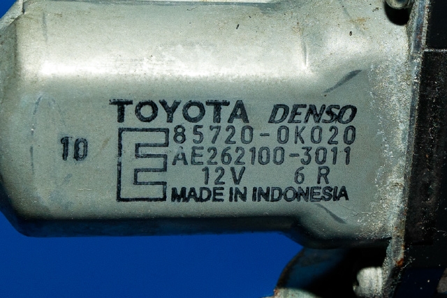 Ruteheis høyre bak til Toyota Hilux 2012-2016  (DENSO|262100-3011|85720-0K020|)