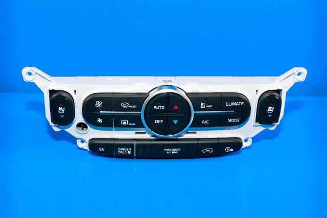 Varmeapparat betjening til Kia Soul, 2014-2019 (Type II)  (KIA|97250-E4022)