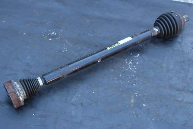 Drivaksel høyre foran, diesel/manuell til VW Passat 2011-2015 (B7) (B7) (VAG|1K0 407 272 QN|)