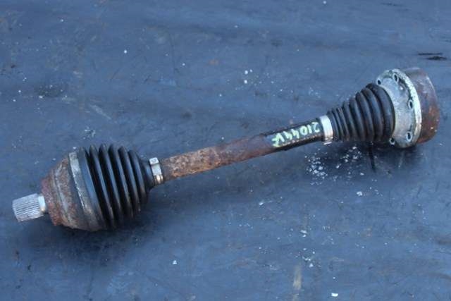 Drivaksel venstre foran, diesel/manuell til VW Passat 2011-2015 (B7) (B7) 