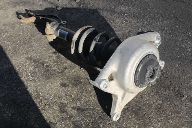Fjærbein høyre foran til Audi Q5 2008-2012 (Type I, Fase 1)  