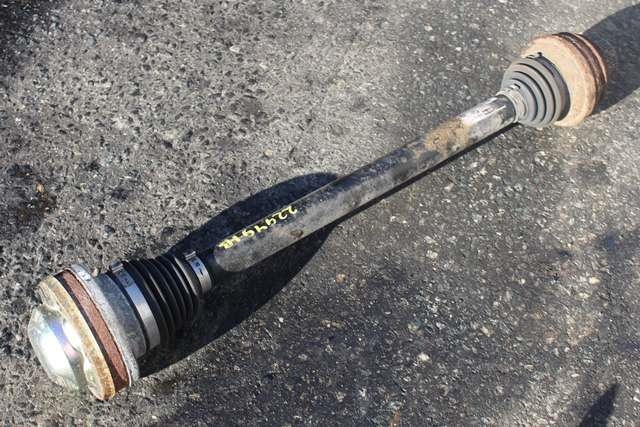 Drivaksel høyre bak, diesel/automat til Audi Q5 2008-2012 (Type I, Fase 1) (VAG|8R0 501 203 C|)