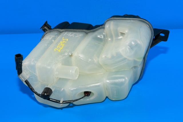 Ekspansjonstank til Volvo XC60 2014-2017 (Type I, Fase 2) (FORD|6G91-8K218-CD|)
