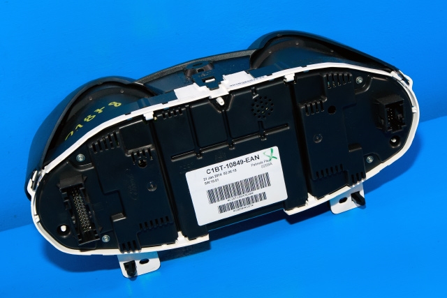 Instrumentpanel til Ford Fiesta 2013-2017 (Type VI, Fase 2)  (FORD|C1BT-10849-EAN|)
