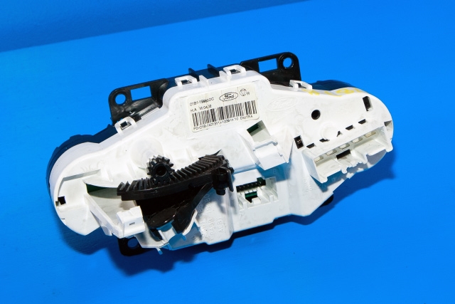 Varmeapparat betjening til Ford Fiesta 2013-2017 (Type VI, Fase 2) (FORD|C1B1-19980-DC|)