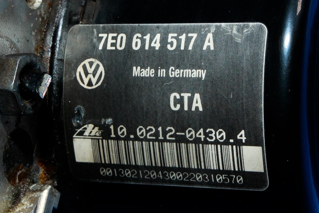ABS sentral til VW Transporter / Caravelle 2009-2015 (Fase 2) (T5) (T5) (VAG|7E0 614 517 A|7E0 907 379 E|)