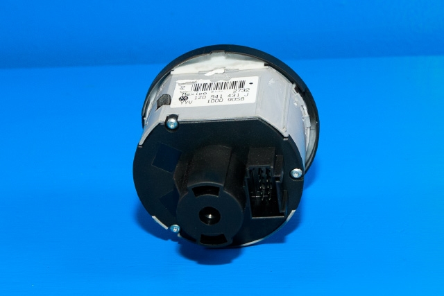 Bryter lys til Škoda Octavia 2009-2013 (Type II, Fase 2)  (VAG|1Z0 941 431 J|)
