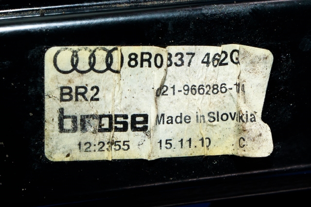 Ruteheis høyre foran til Audi Q5 2008-2012 (Type I, Fase 1)  (VAG|8K0 959 802 B|)