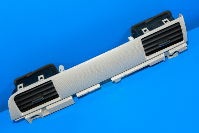 Dashbord friskluftdyse høyre til Mitsubishi Outlander 2012-2015 (Type III, Fase 1)