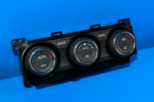 Varmeapparat betjening til Subaru Impreza, 2013-2017 (Type IV)  (SUBARU|72311-FJ040)