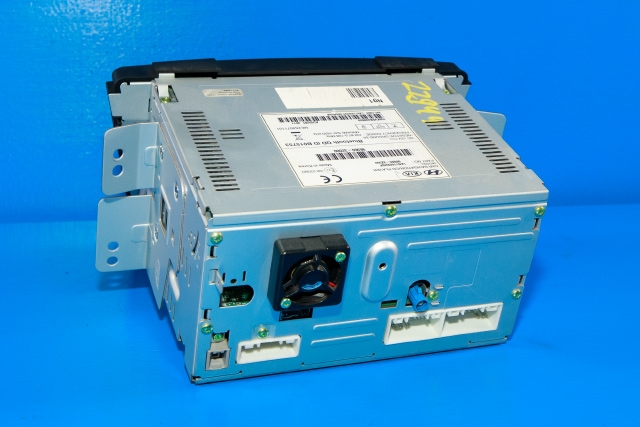 Bilstereo navigasjon til Hyundai i40 2012-2017  (HYUNDAI|96560-3Z000|)