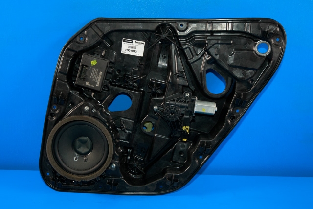 Ruteheis høyre bak til Volvo V40, 2012-2019