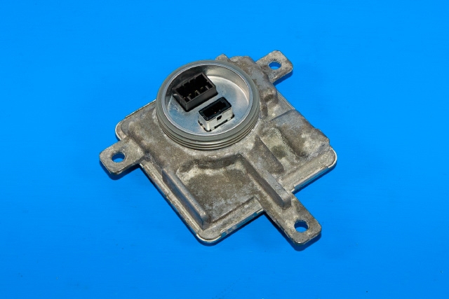 Styreenhet xenon/ballast til Audi A4, 2007-2014 (Type IV) (B8) (B8) (VAG|8K0 941 597 E)