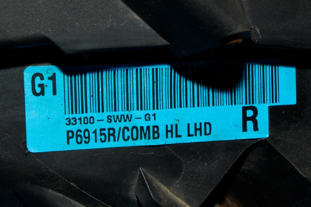 Frontlykt høyre xenon til Honda CR-V 2007-2012 (Type III)  (HONDA|33100-SWW-G1|)