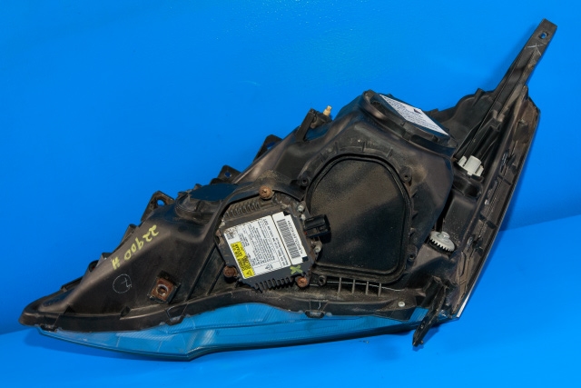 Frontlykt høyre xenon til Honda CR-V 2007-2012 (Type III)  (HONDA|33100-SWW-G1|)