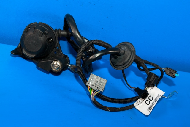 Batterilader inntak/luke til Ford Puma, 2019-->>  (FORD|L1TJ-15A417-CC)