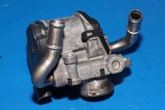 EGR-ventil til VW Passat 2015-2019 (Fase 1) (B8) (B8) (VAG|04L 131 501 RV|)
