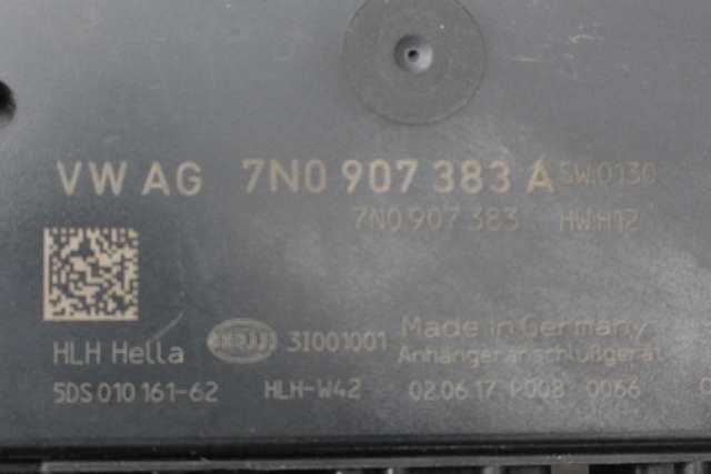 Hengerfeste til Audi Q3 2015-2018 (Type I, Fase 2)  (VAG|8U0 803 880 D|)