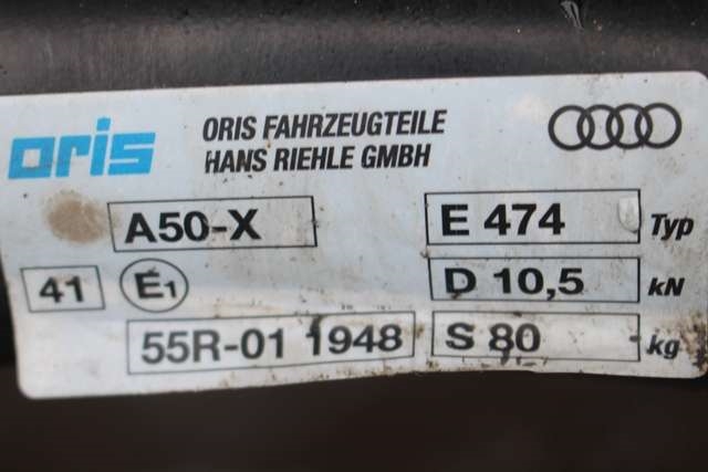 Hengerfeste til Audi Q3 2015-2018 (Type I, Fase 2)  (VAG|8U0 803 880 D|)