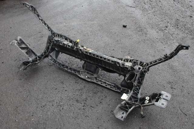 Frontplate øvre til Ford Transit 2014-->>  
