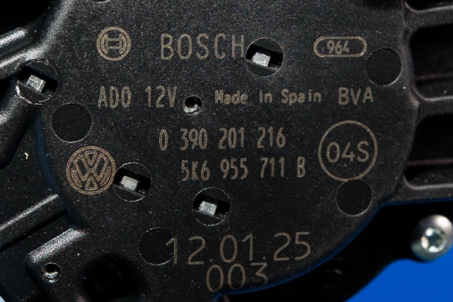 Viskermotor bakrute til VW Golf, Plus/Cross 2009-2013 (Fase 2)  (BOSCH|0 390 201 216|5K6 955 711 B|)