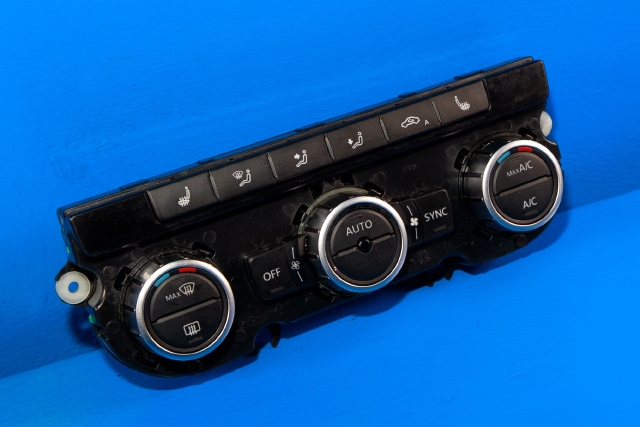 Varmeapparat betjening til VW Passat, 2011-2015 (B7) (B7) (HELLA|5HB 011 257-41)