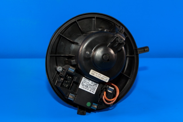 Varmeapparat motor til VW Passat 2011-2015 (B7) (B7) (VAG|3C1 820 015 T|)