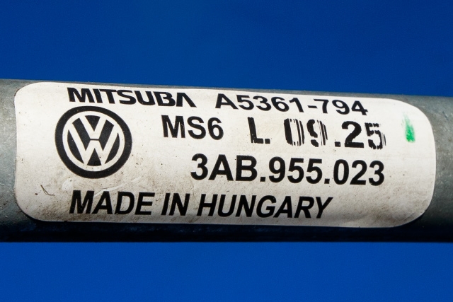 Viskermotor frontrute komplett m/overføring til VW Passat 2011-2015 (B7) (B7) (VAG|3AB 955 023|3AB 955 419|)