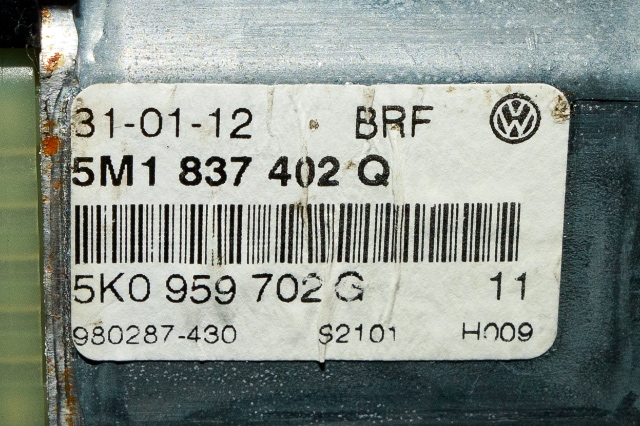 Ruteheis, kun motor, høyre foran til VW Golf, Plus/Cross 2009-2013 (Fase 2) (VAG|5K0 959 702 G|)