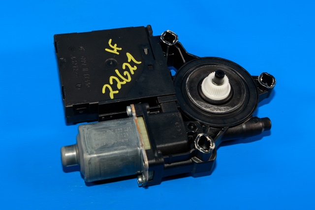 Ruteheis, kun motor, høyre foran til VW Golf, Plus/Cross 2009-2013 (Fase 2) (VAG|5K0 959 702 G|)