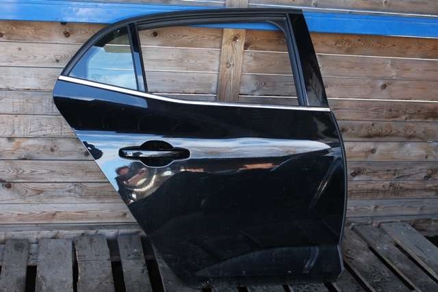 Dør høyre bak til Renault Megane 2016-->> Type IV
