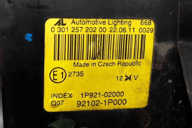 Frontlykt høyre halogen til Kia Venga 2010-2017 (KIA|1P921-02000|)
