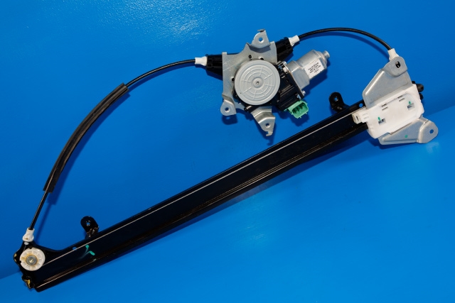 Ruteheis venstre foran til Nissan E-NV200 2014-->> (NISSAN|80701-BJ30B|)