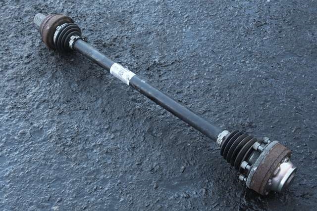 Drivaksel høyre bak, diesel/automat til Škoda Superb, 2015-->> (Type III)