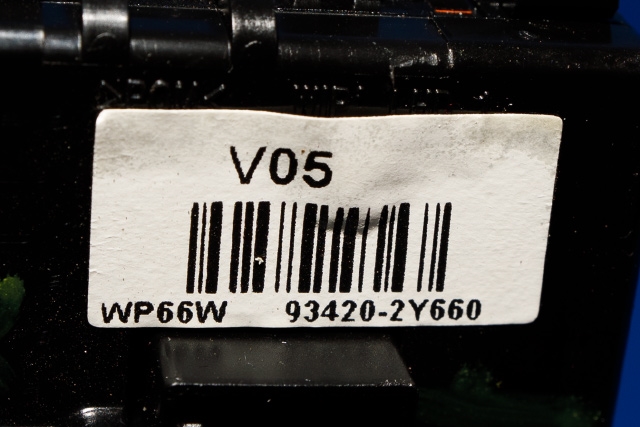 Bryter visker til Hyundai i40 2012-2017  (HYUNDAI|93420-2Y660|)